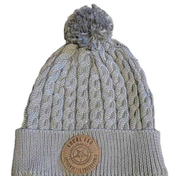 Grey Cable Knit Beanie with Pom, Lined Winter Hat, OS Unisex Local 666 - Picture 1 of 4